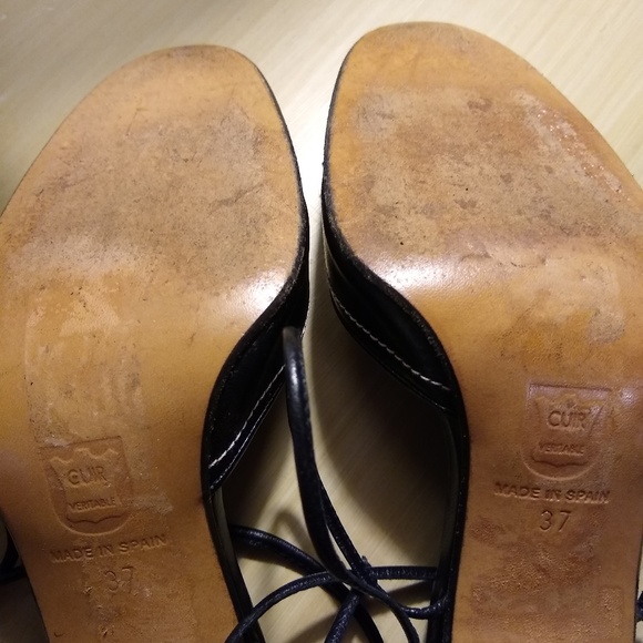 Charles David Ladies Black Heels - Picture 7 of 8